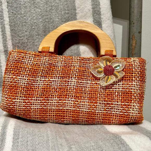 Super Cute Vintage Style Wooden Handle Bag - Picture 9 of 16